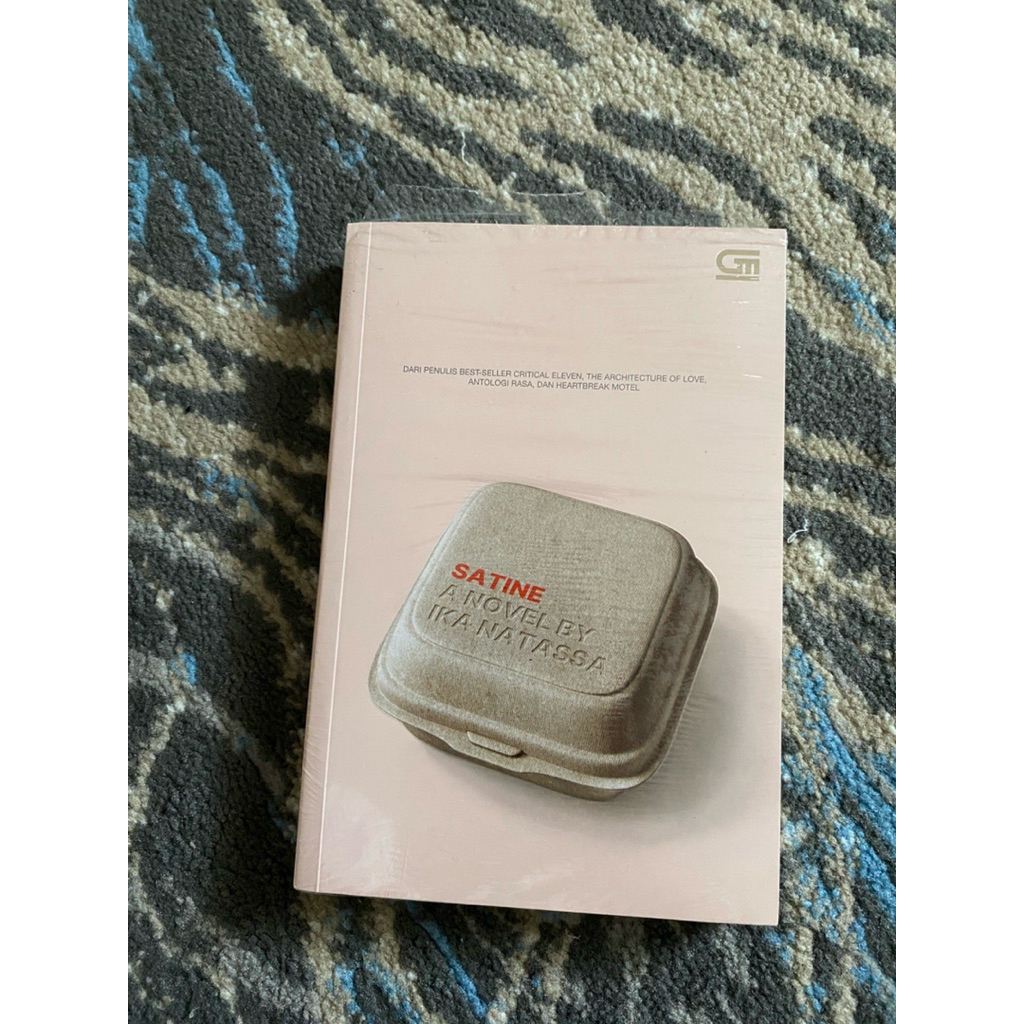 preloved novel satine parable