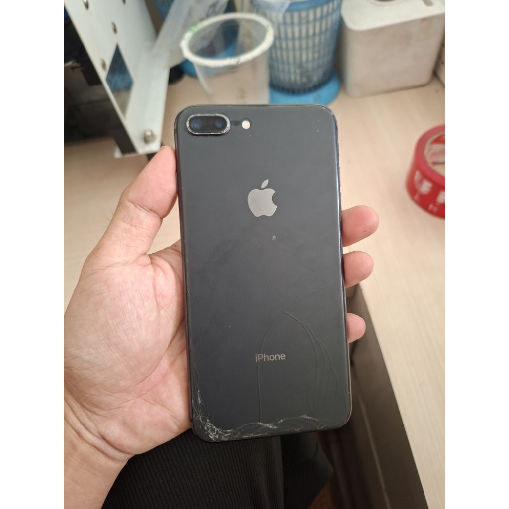 iphone 8 plus 64gb minus