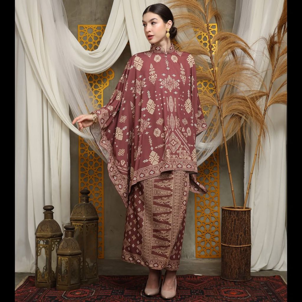 Kebaya Teracota | Kebaya Merah Bata | Kebaya Premium | Kebaya Wisuda | Kebaya Modern | Kebaya Wanita