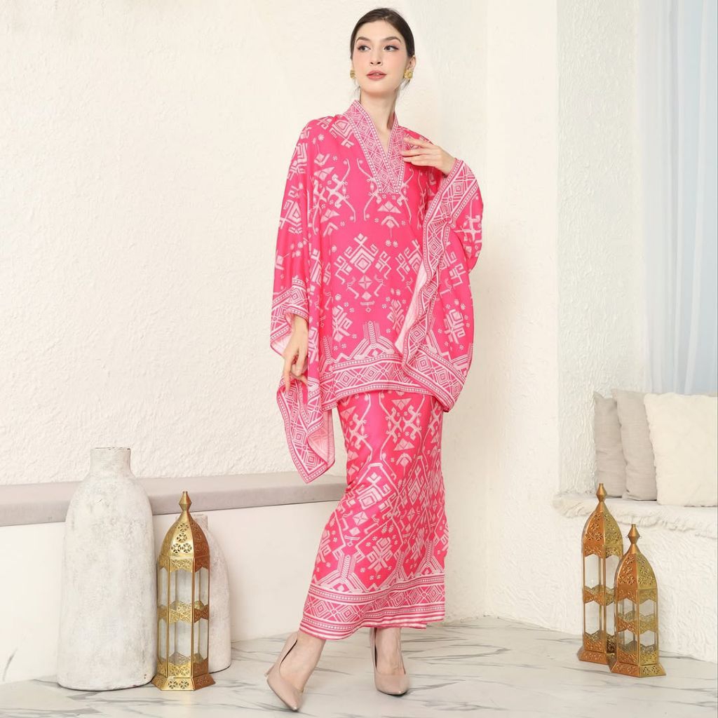 Kebaya Pink | Kebaya Premium | Kebaya Wisuda | Kebaya Modern | Kebaya Wanita | Baju Kurung | Kebaya 