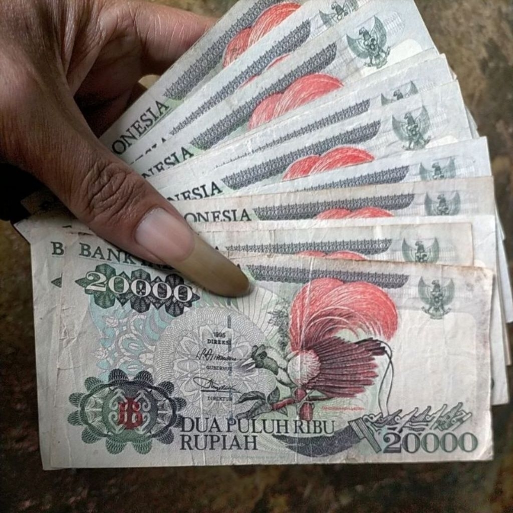 Uang 20000 cendrawasih/Cengkeh