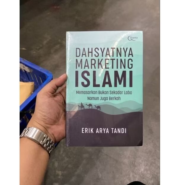 Buku Dahsyatnya Marketing Islami - Erik Arya Tandi Original Gramedia