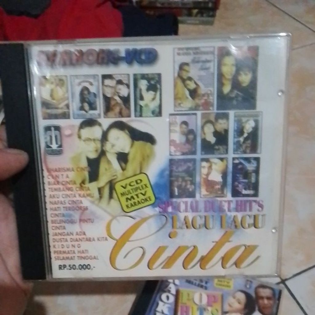 VCD KARAOKE SPECIAL DUET HITS LAGU CINTA