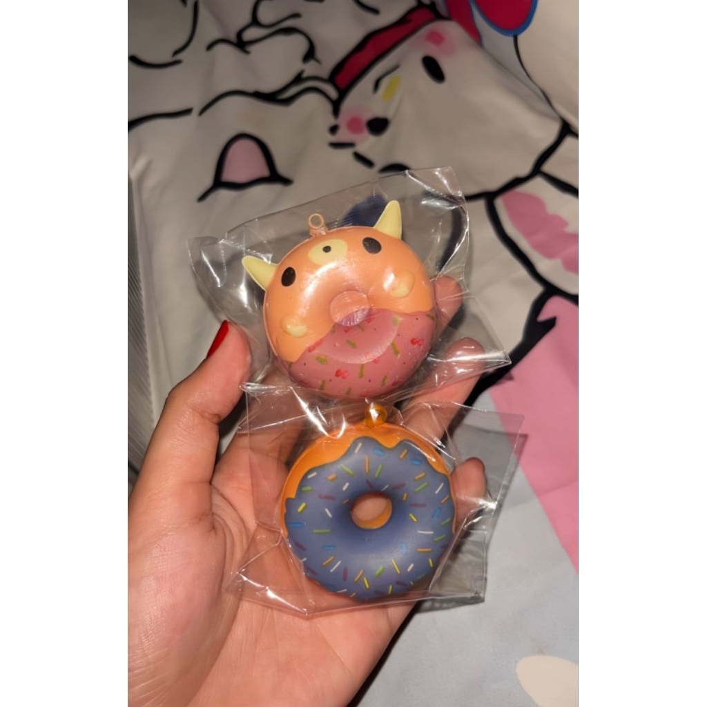bundle squishy(dapat 2squishy)