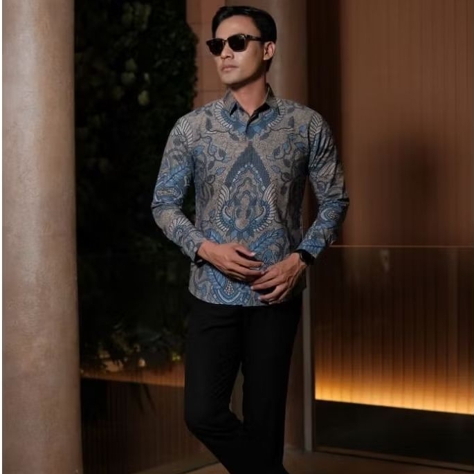 Manggala batik Motif LOKANANTA Kemeja Pria Batik Slimfit Lengan Panjang Lapis Furing