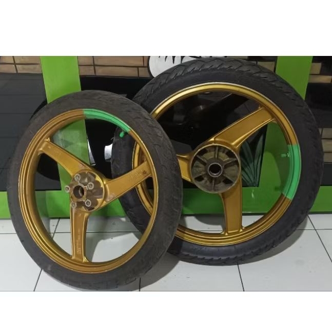 velg kawasaki ninja rr original copotan