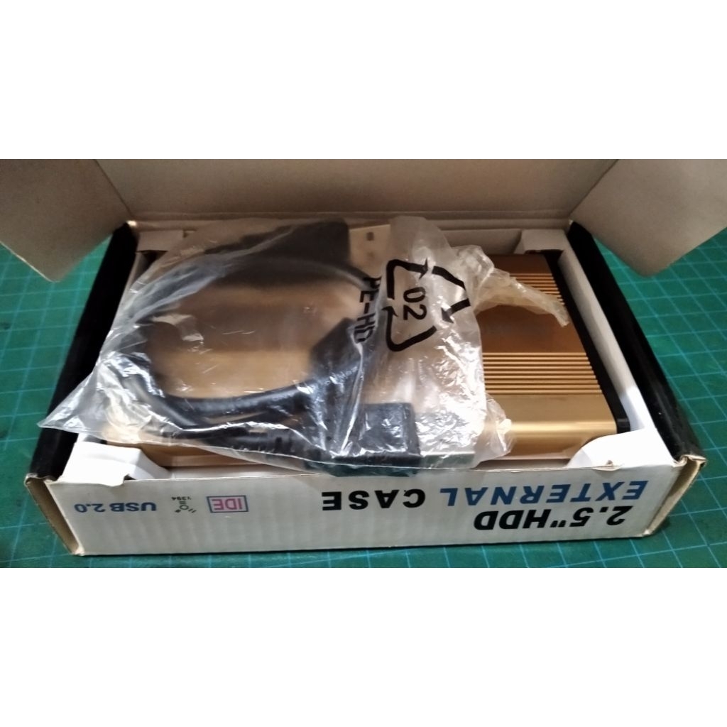 enclosure hdd 2.5in IDE