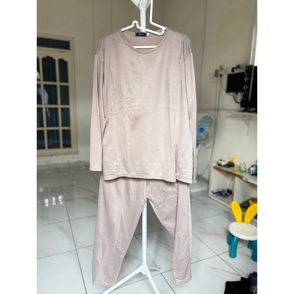 [PRELOVED] ONE SET BUSUI/ ONE SET WANITA HAMIL/ ONE SET TAUPE