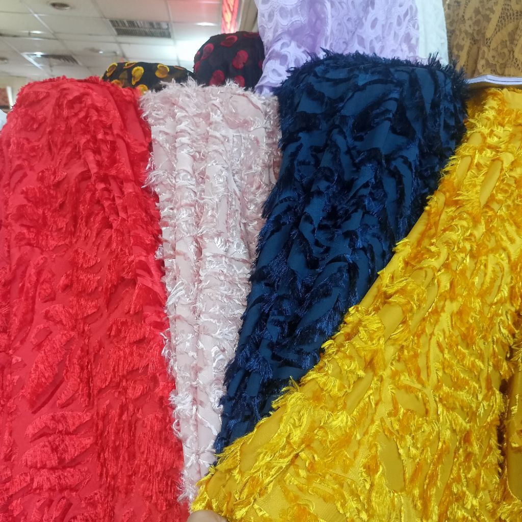 Kain Sifon Bulu Bulu / Kain Siffon Motif Bulu-Bulu / Kain Siffon Antik Bulu Rumbai