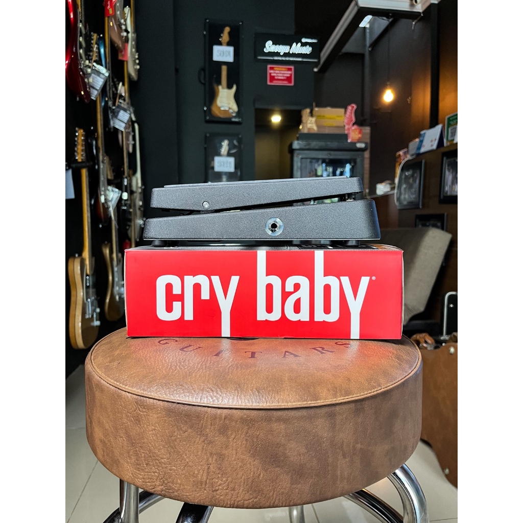 CRY BABY WAH GCB-95