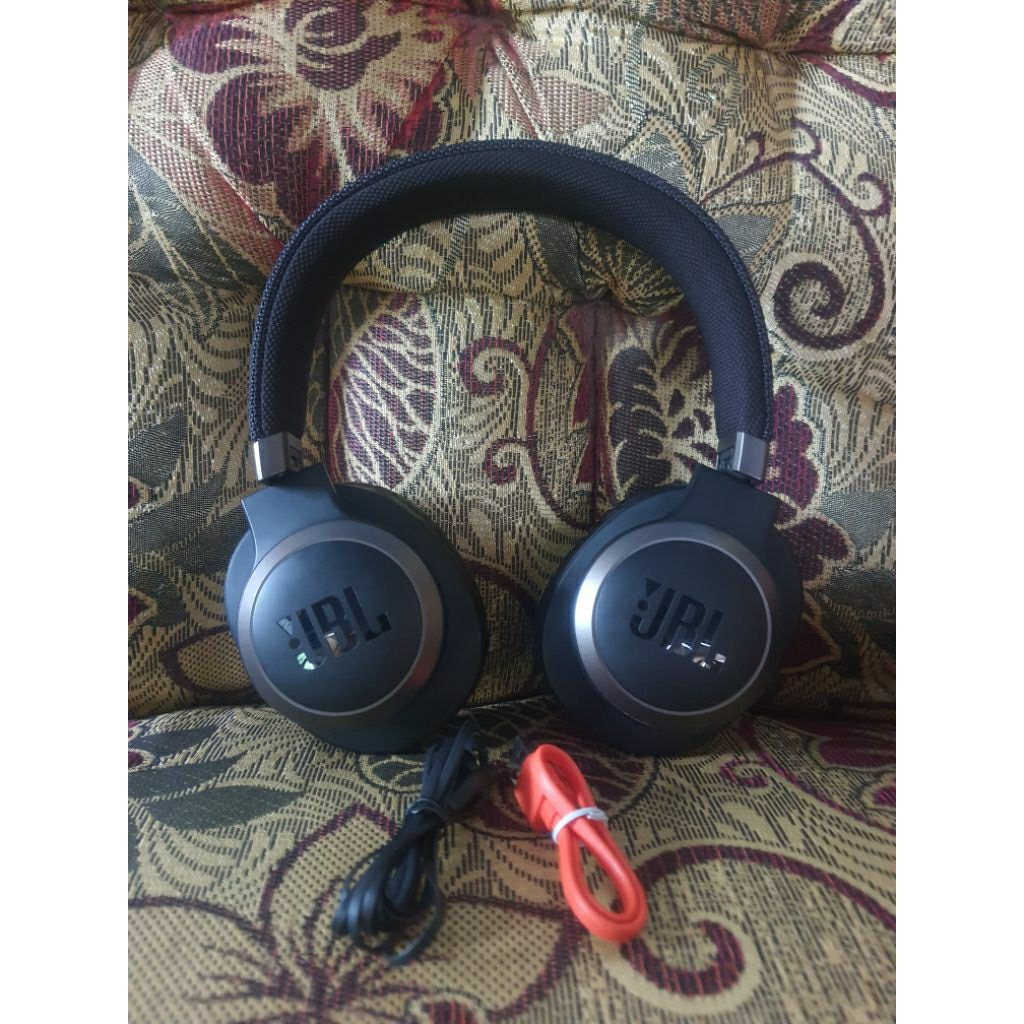 JBL LIVE 650BTNC Original '' second ''