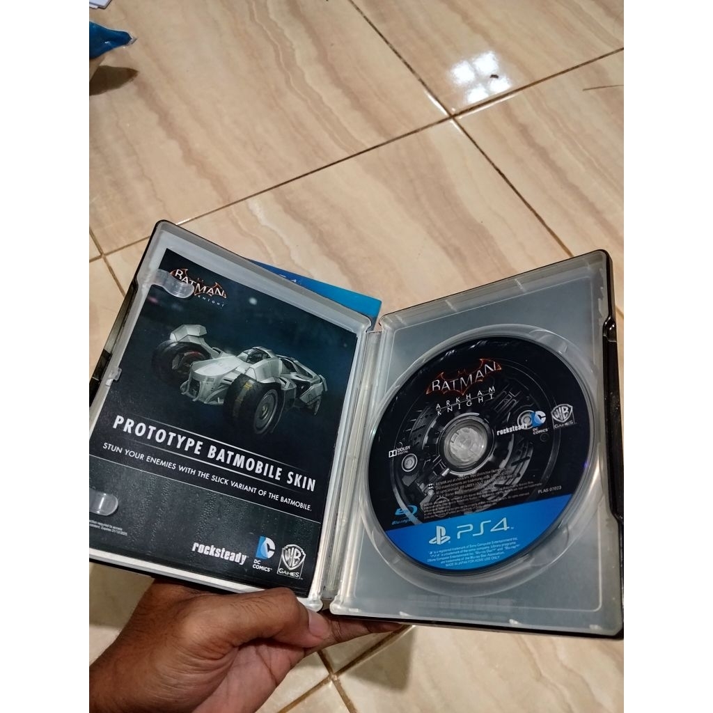 bd kaset ps4 steelcase