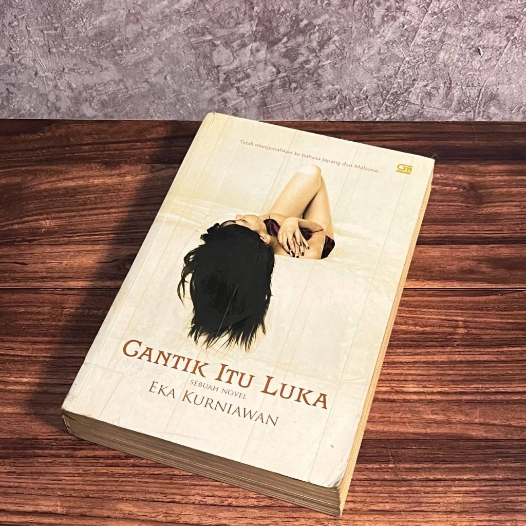 [Buku, Original] Cantik Itu Luka Putih -  Eka Kurniawan