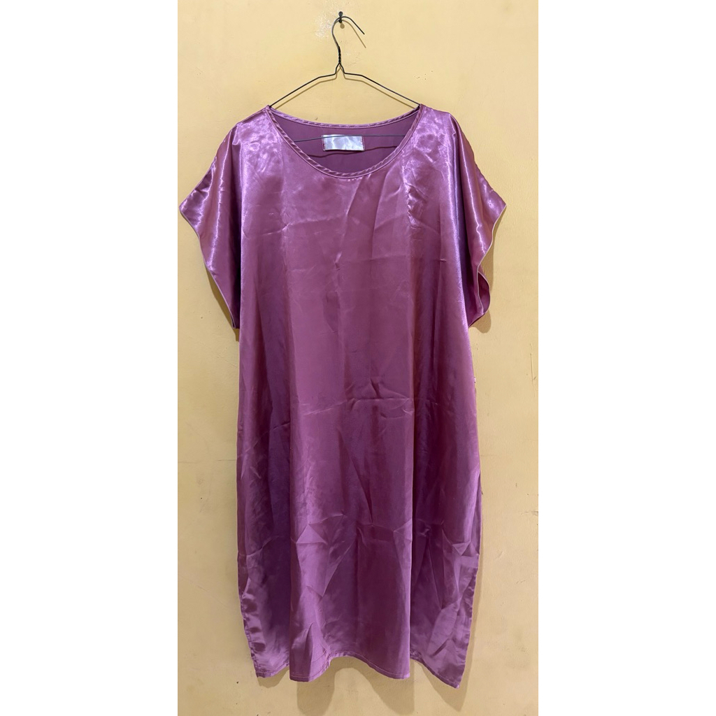 BAJU TIDUR SATIN PRELOVED