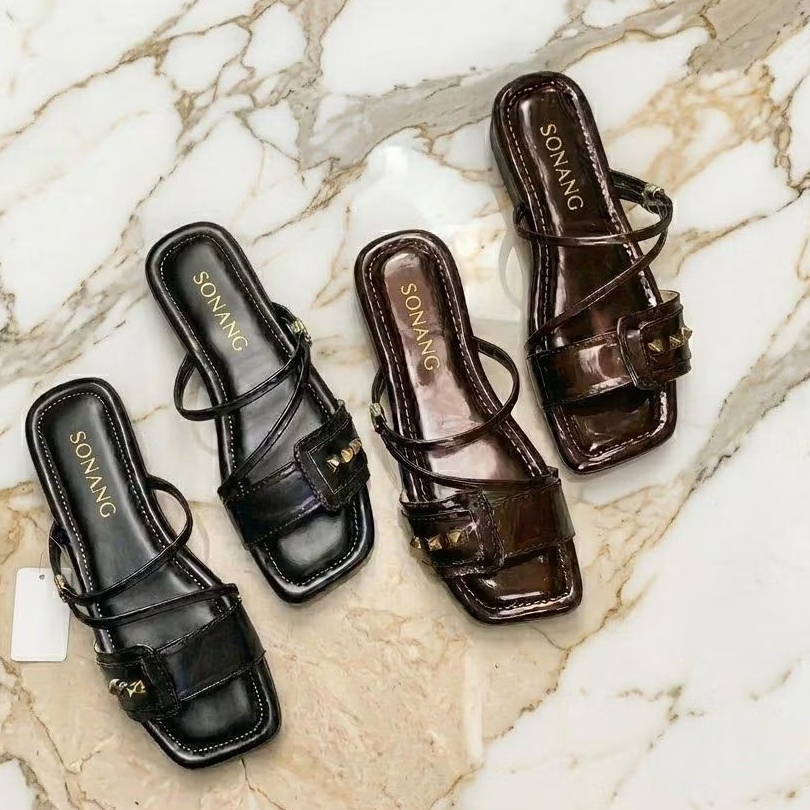 Sandal Wanita Motif Tali Silang Bahan Tipis Sendal Flat Cewek Viral Kekinian