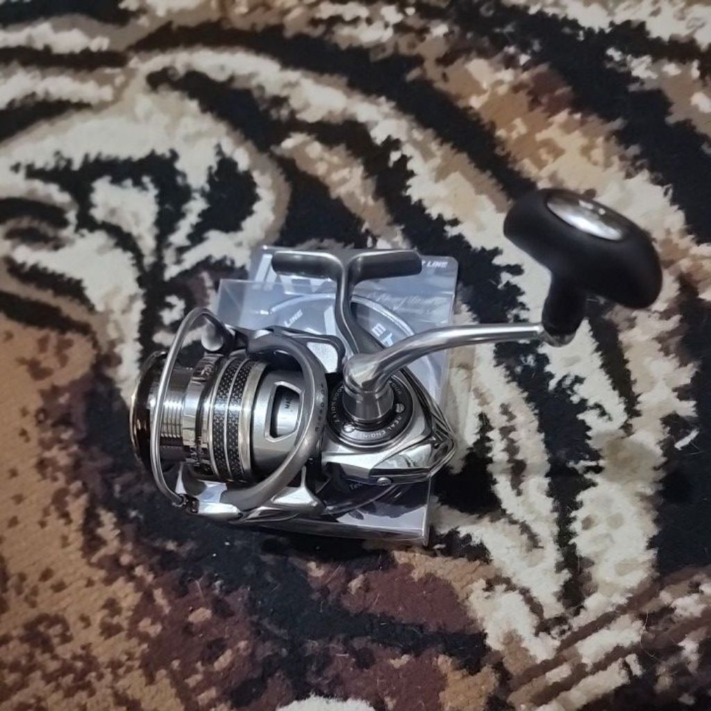 DAIWA LUVIAS'12 2510PE-H JAPAN