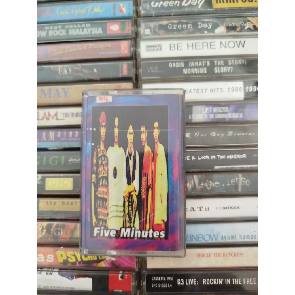 Kaset Five Minutes
