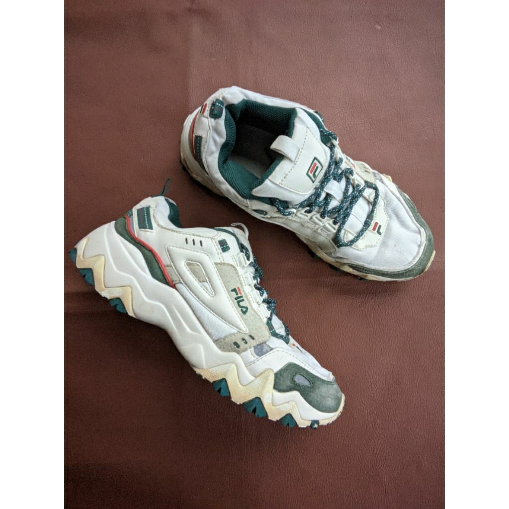 Sepatu Fila Oakmont TR size 41
