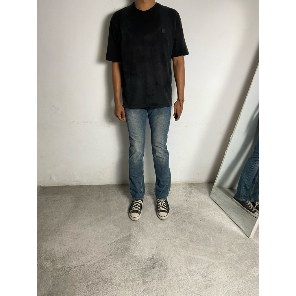 Levis 505 jeans
