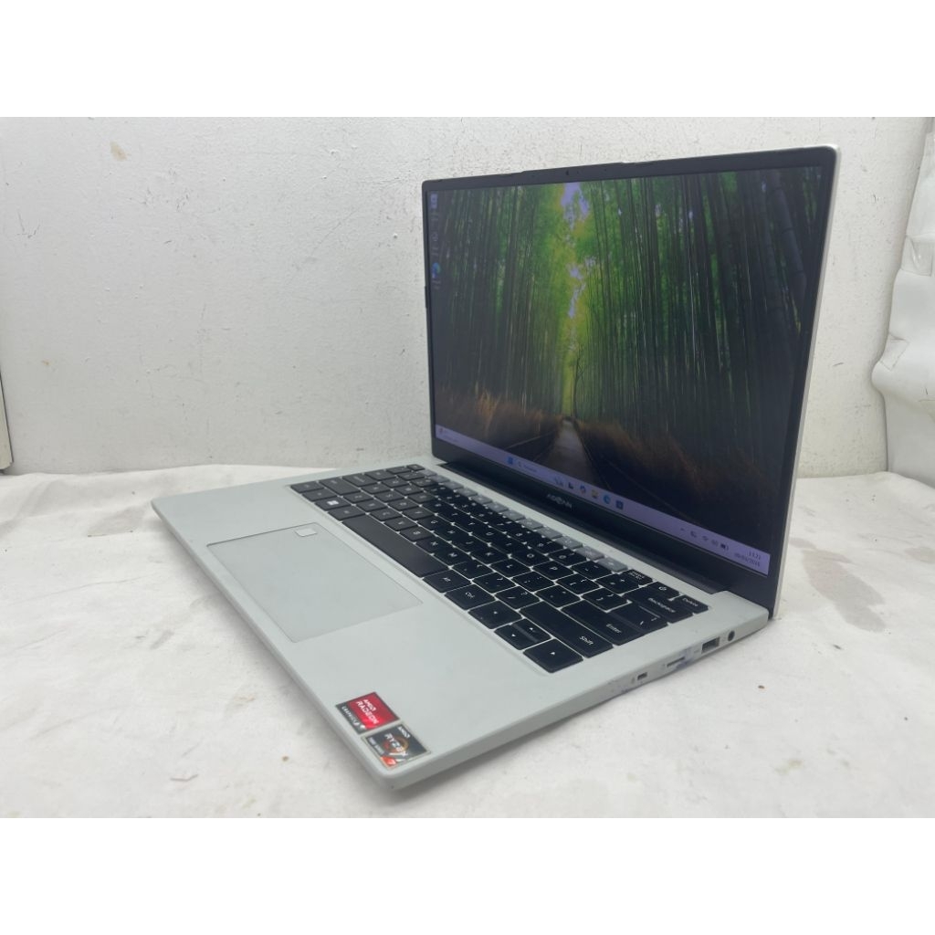 LAPTOP ADVAND WORKPLUS/LAPTOP ADVAND REYZEN 7/LAPTOP GAMING BEKAS MURAH