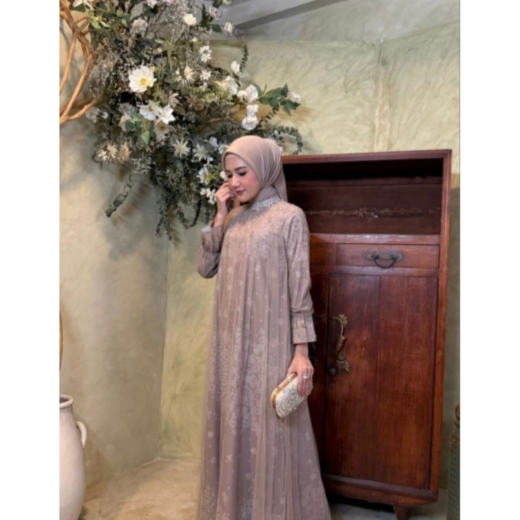 JEEHAN DRESS