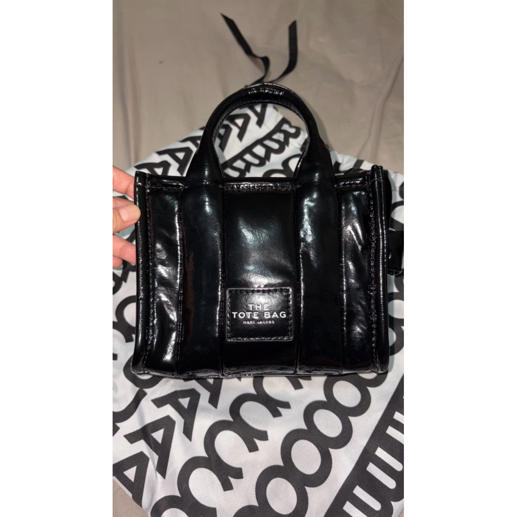 marc jacobs the tote bag