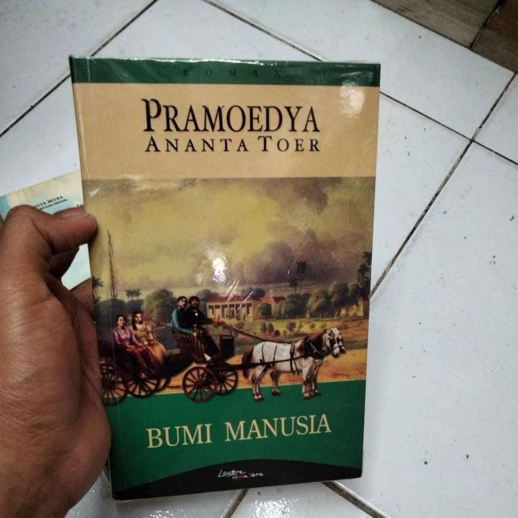 pramodya Ananta toer Bumi manusia lentera dirpantara