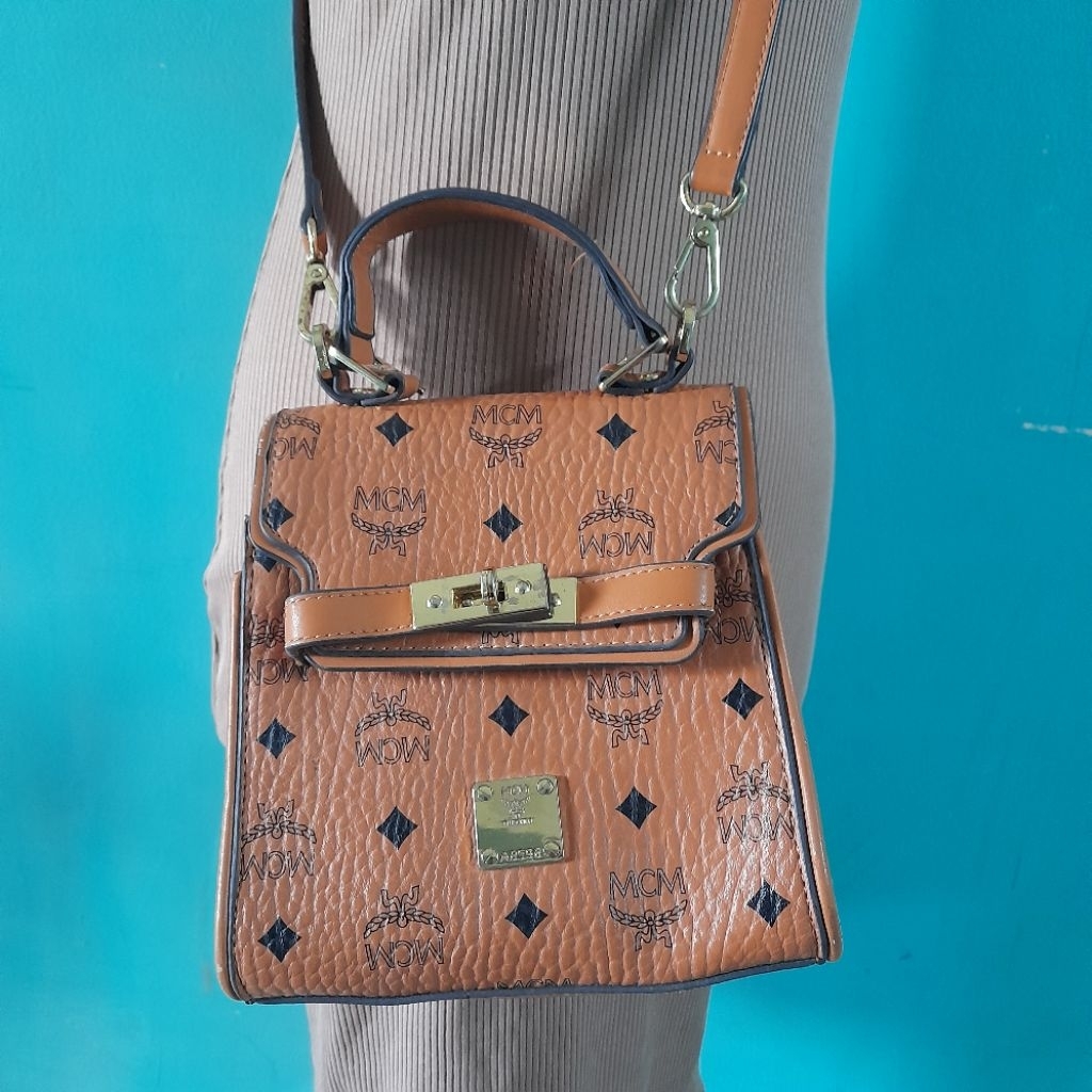 Mini slingbag MCM/Minus PL