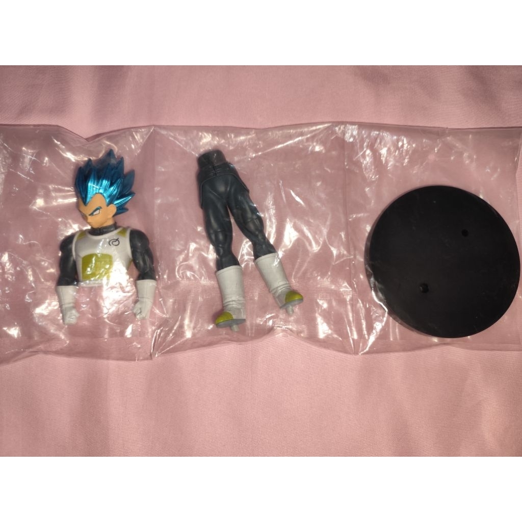 FIGURE VEGETA SUPER SAIYAN BLUE DRAGON BALL