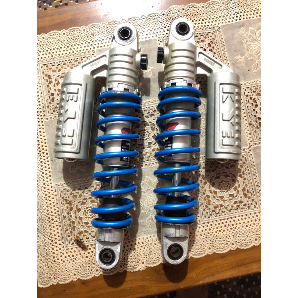 shock belakang kye helibars single click ukuran 32 minus seal (bocor)