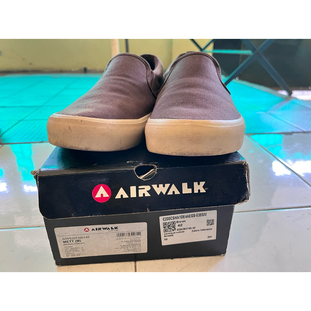 Sepatu Second Airwalk