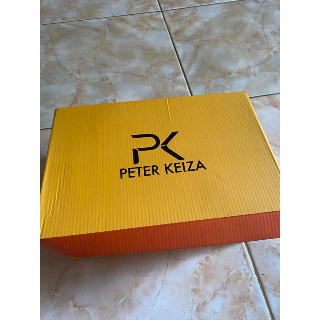 Sendal Peter Keiza