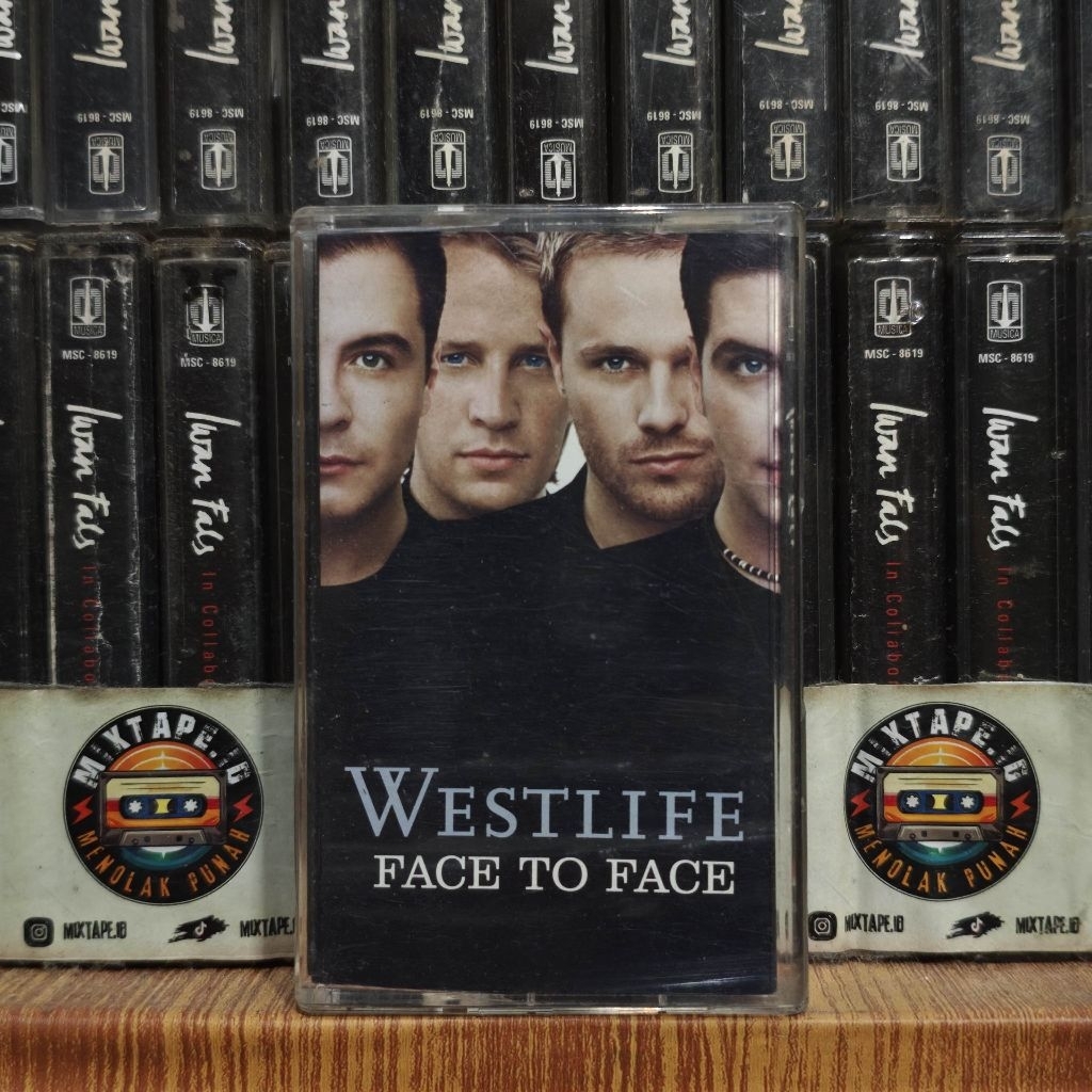 Kaset - Westlife - Face to Face - Radio Tape - Kaset Pita - Radio - Pemutar Kaset - Retro - Classic 