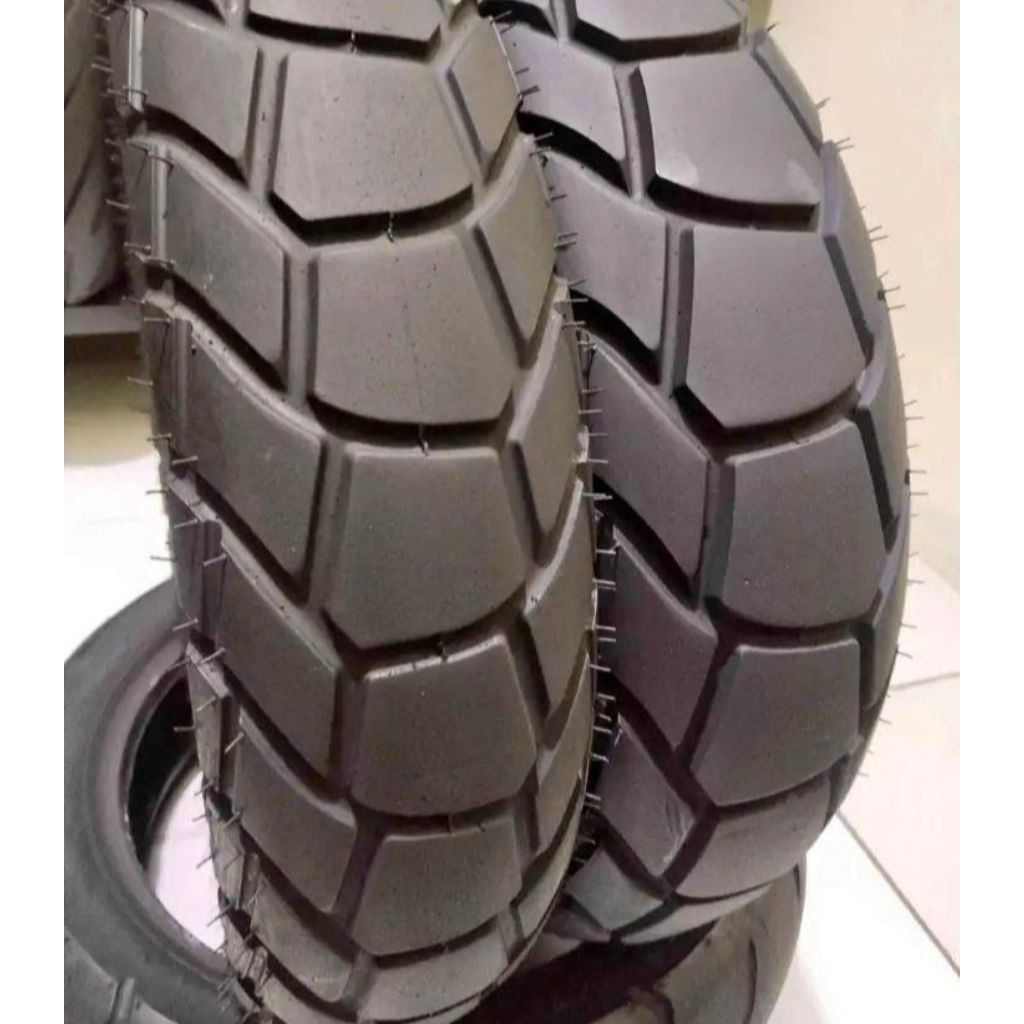 sepaket Ban Motor Honda ADV