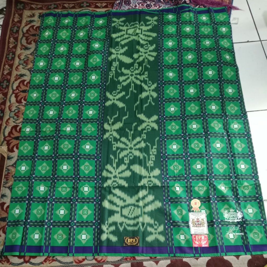 sarung jadul DPR (baru)