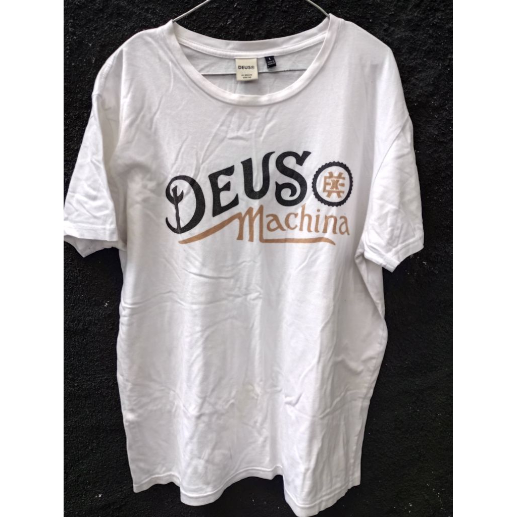 t-shirt preloved deus ex machina