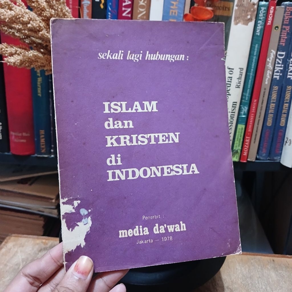 Sekali lagi hubungan: Islam dan Kristen di Indonesia