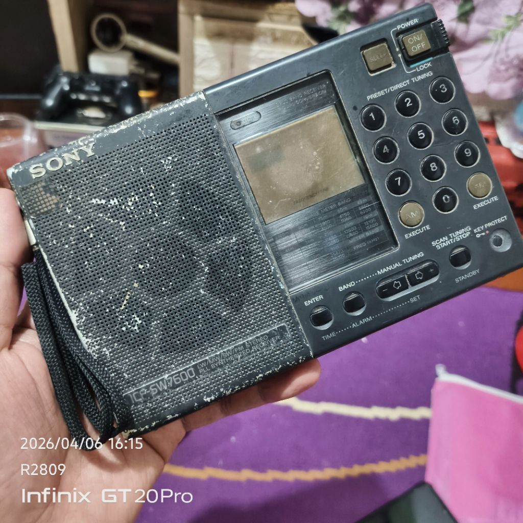 Radio sony icf-sw7600 Kondisi Off