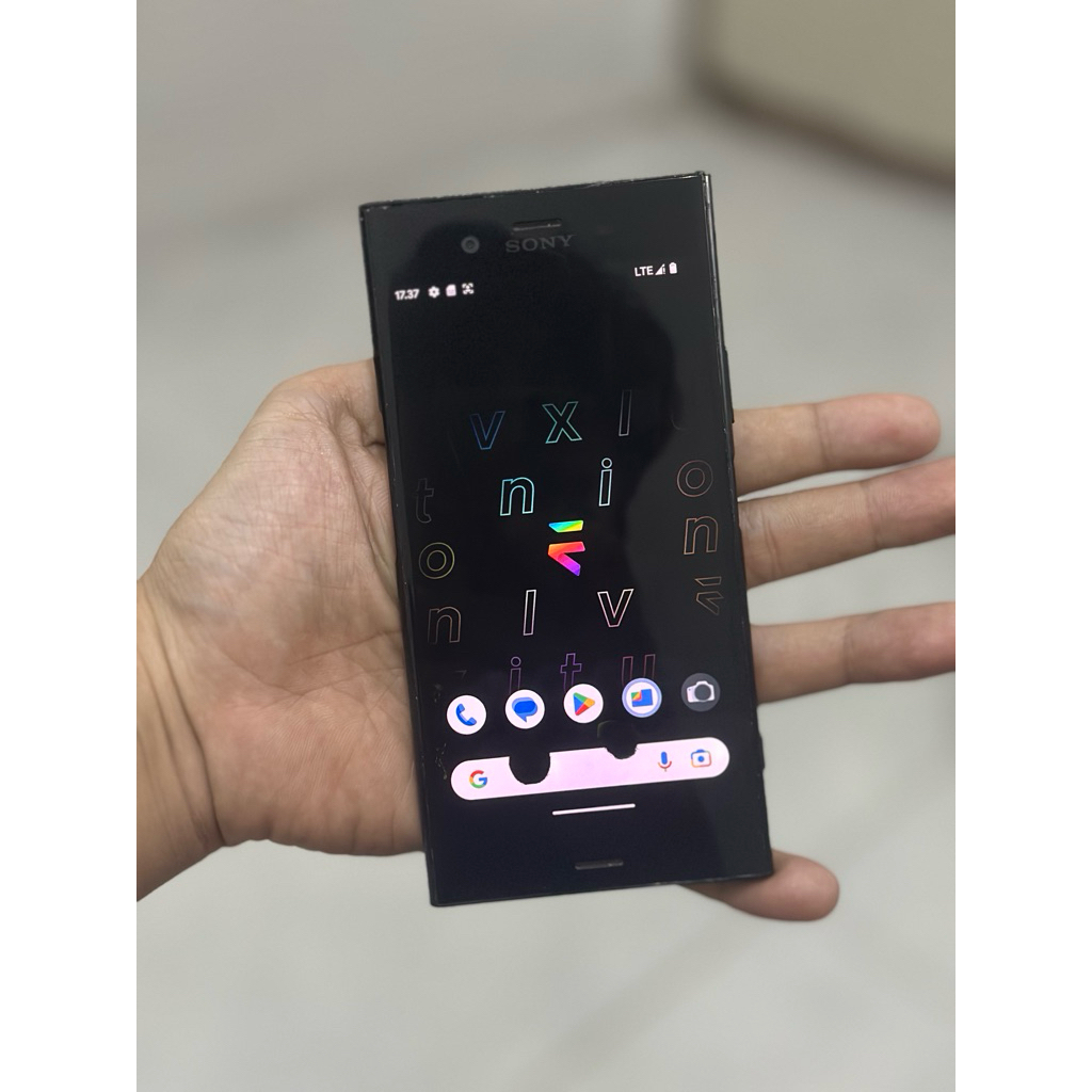 XPERIA XZ1 UBL YES