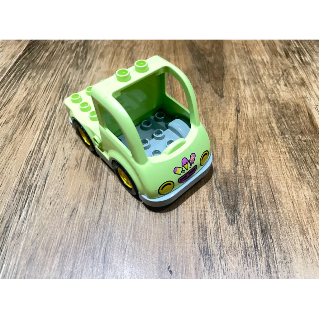 Mobil LEGO Duplo ice cream prelvd