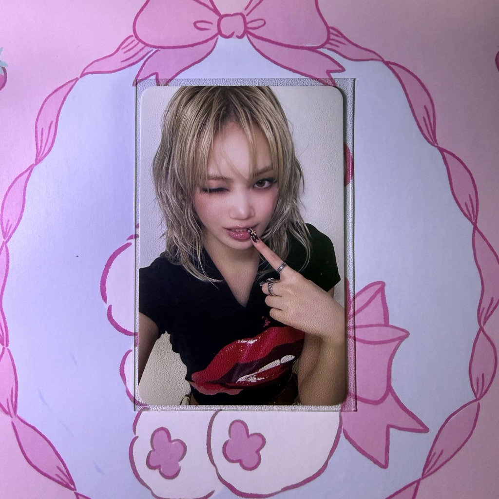 Official Photocard PC Chaewon LE SSERAFIM HOT Compact