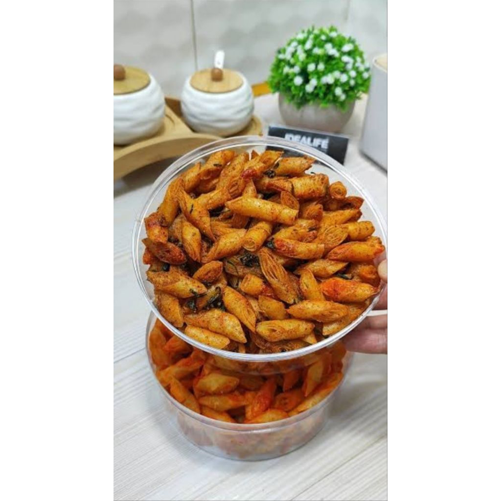 Lumpia kering balado pedas (enak)