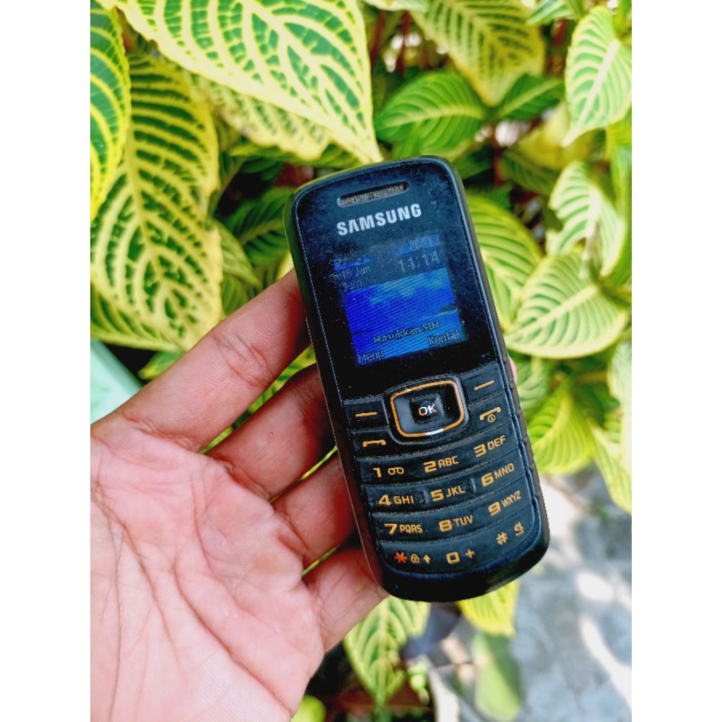 Hp jadul Samsung Keystone 1 normal