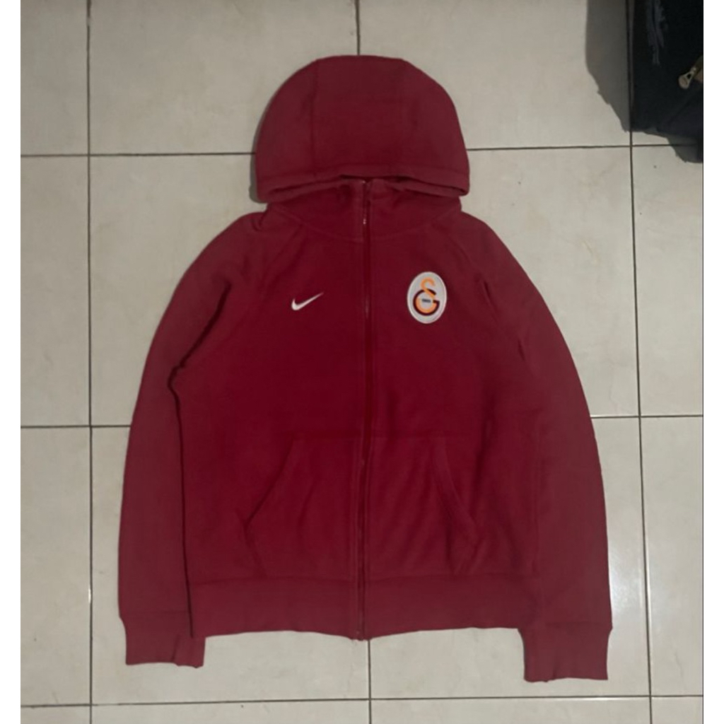nike zipper hoodie