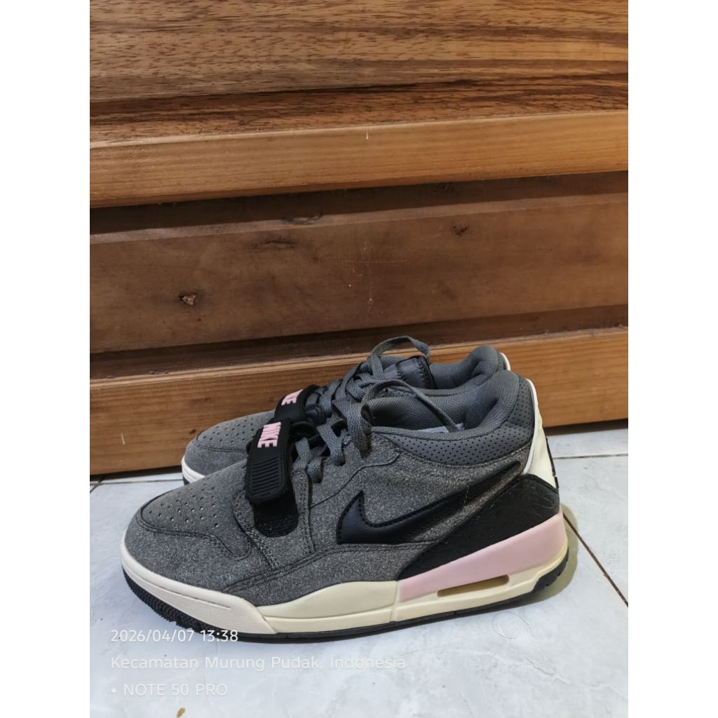 Jordan Legacy 312 Low