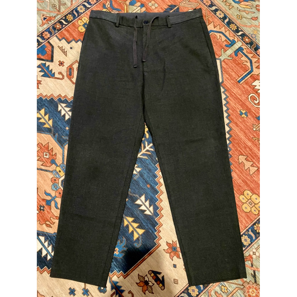 Celana Ankle Uniqlo Dark Grey ( 31 )