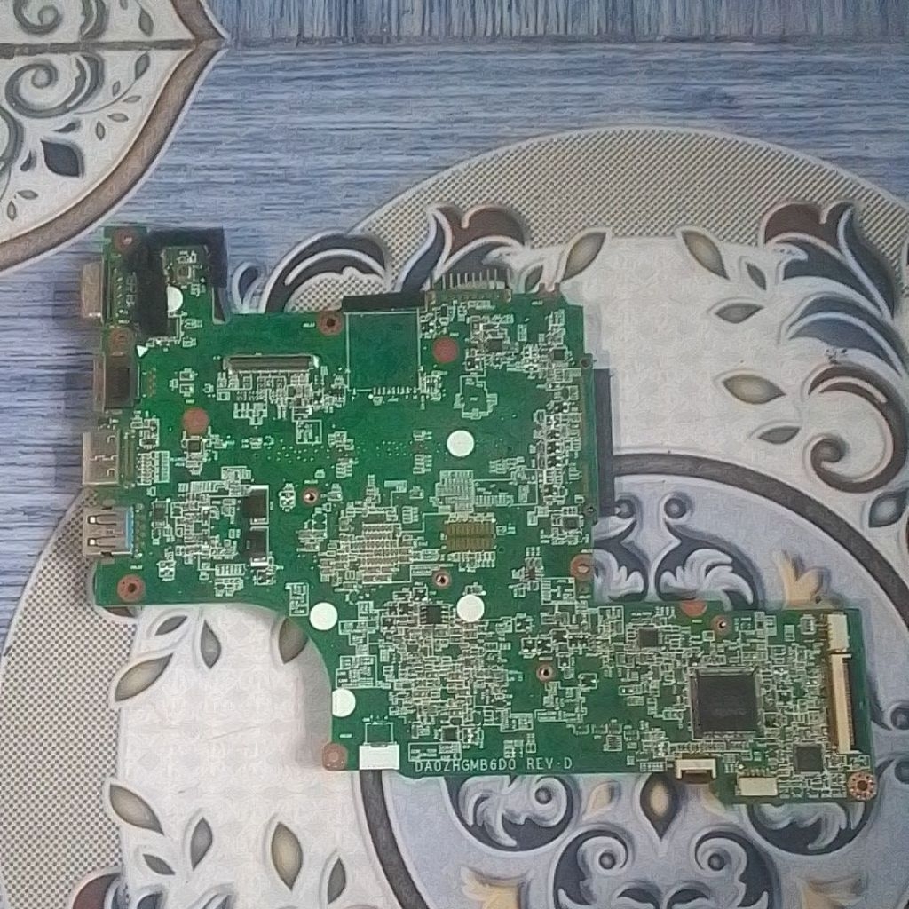 motherboard notebook acer aspire one 725