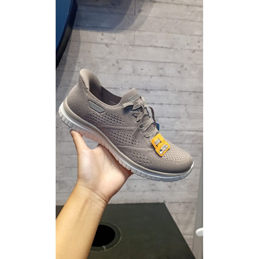 Skechers Slip On wanita original Store