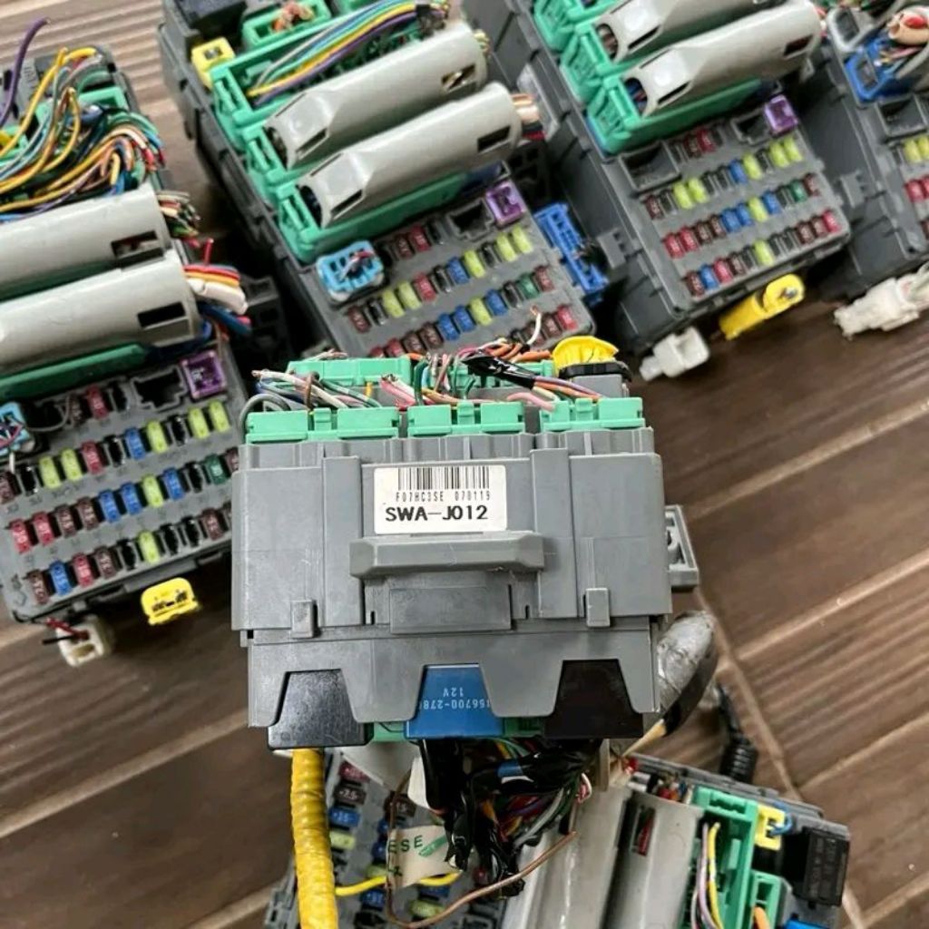 FUSE BOX SEKRING BCM SKRING BOK HONDA CRV GEN 3 SWA ORIGINAL