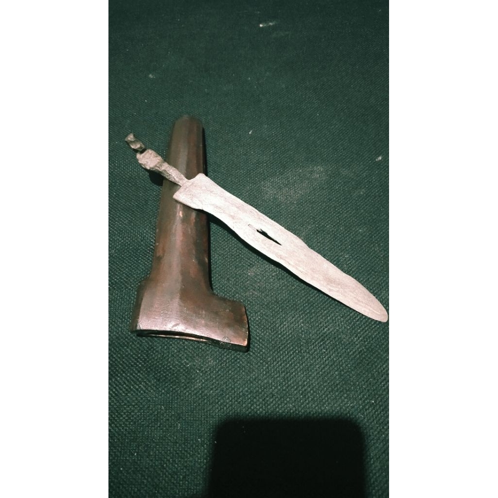 Keris Sajen Tua